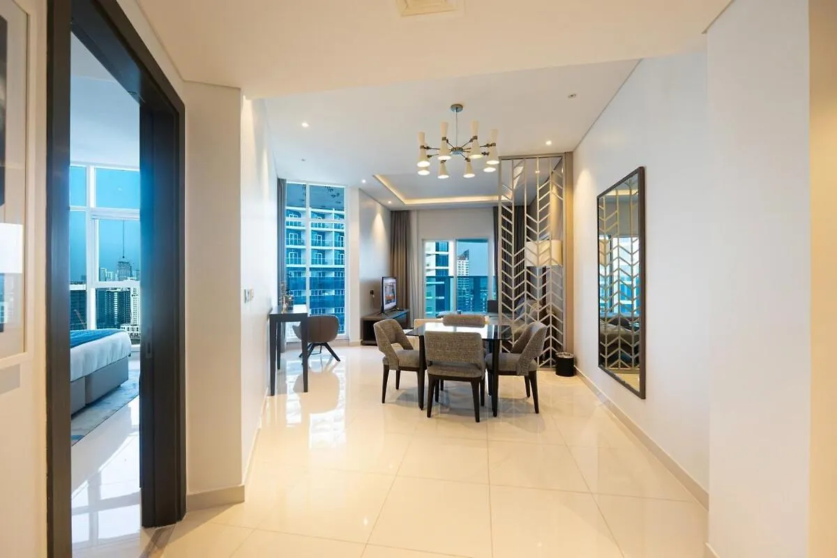 Venetian - Luxe Living 1 Bedroom With Stunning Sky Line Views Dubai Apartment