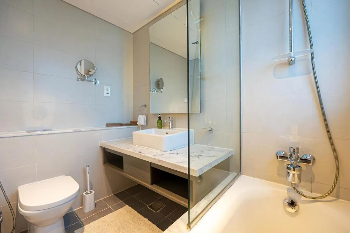 Venetian - Luxe Living 1 Bedroom With Stunning Sky Line Views Dubai Apartment